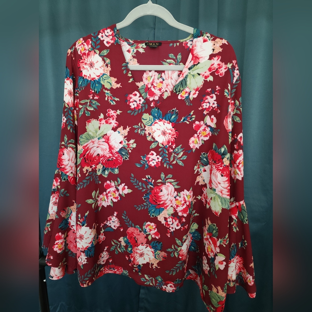 IMAN floral burgundy top 1X